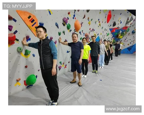 攀岩巨献:深入解析北京攀岩队的战术与训练秘诀 攀岩巨献:深入解析北京攀岩队的战术与训练秘诀